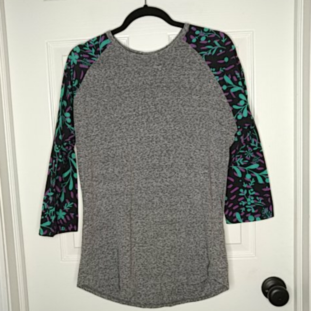 LulaRoe Grey Floral Jersey Top Sz. L